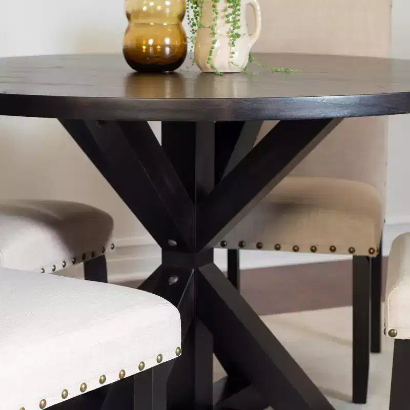 Ensemble de salle à manger 5 pièces Mytzi de Roundhill Furniture, table à manger à piètement croisé avec 4 chaises élégantes