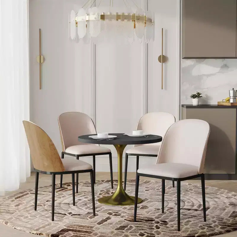 Ensemble de salle à manger 5 pièces LeisureMod Verve - Table ronde en MDF de 91,4 cm, 4 chaises de salle à manger en cuir