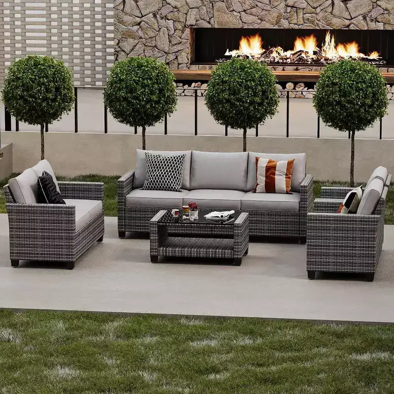 Ensemble de mobilier de patio 5 pièces Acekool avec rotin PE résistant aux intempéries, table en verre trempé, chaises coussinées pour véranda, balcon, cour arrière