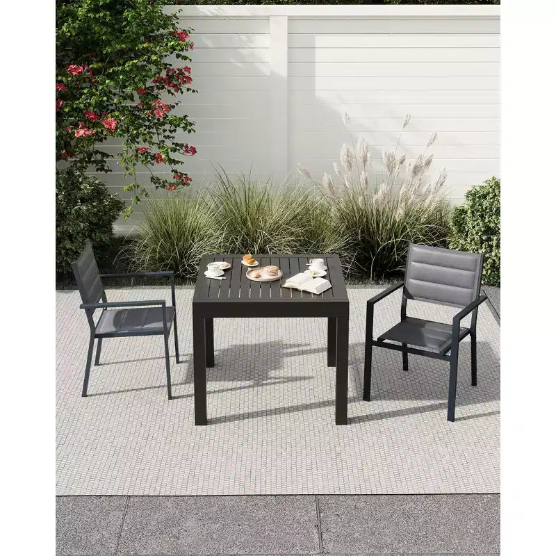 Lot de 2 chaises de patio empilables en aluminium avec tissu textilène pour terrasse, patio, cour.