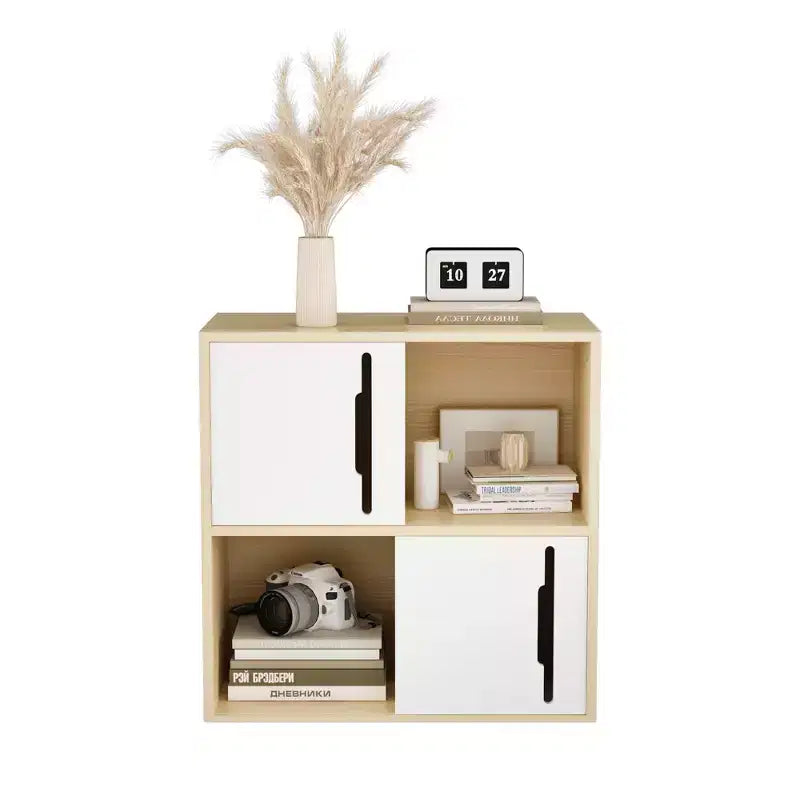 Meuble de rangement moderne avec portes coulissantes, étagères ouvertes et fermées à 2 niveaux, bois naturel avec panneaux blancs