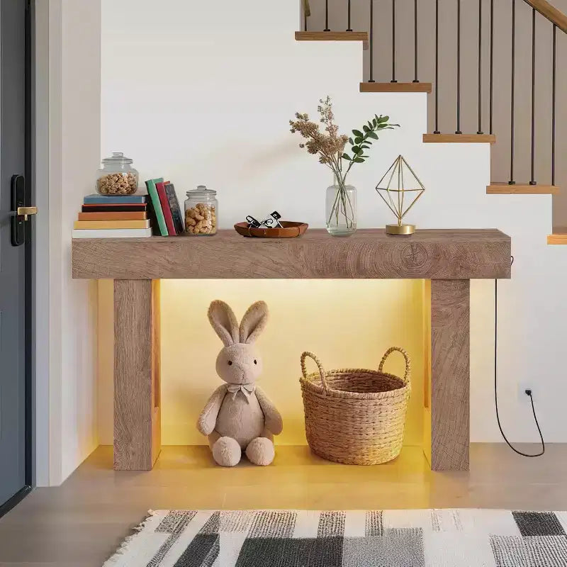 Table console de ferme 63" avec station de charge et lumière LED, table de canapé étroite pour couloir et salon, finition bois naturel