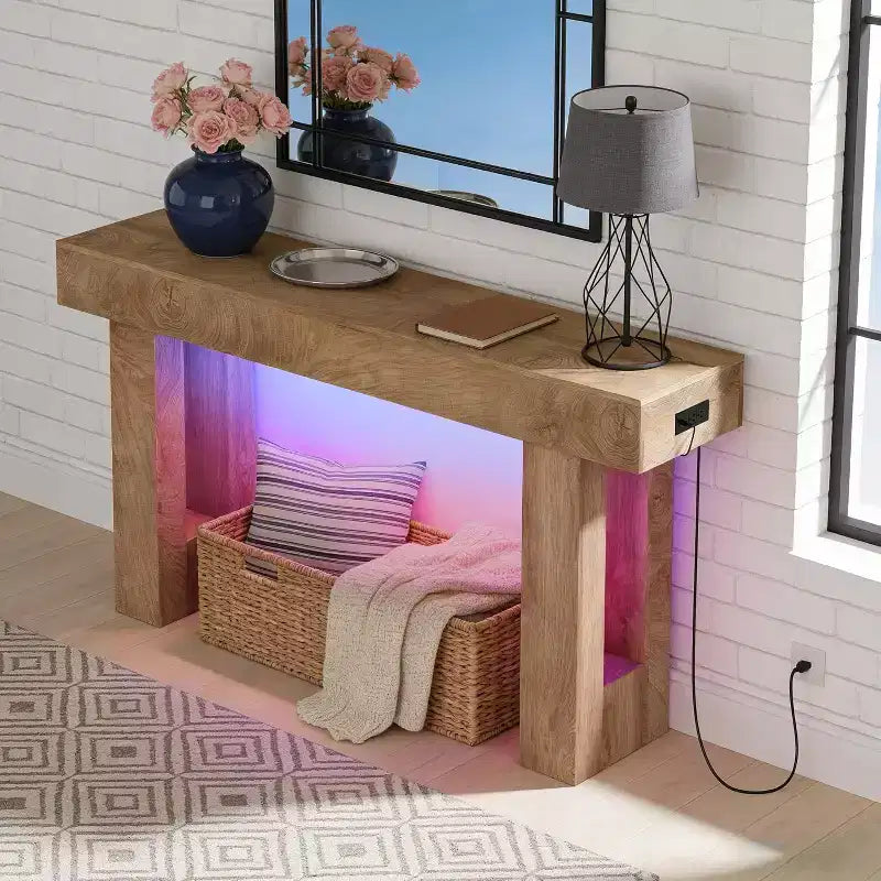 Table console de ferme 63" avec station de charge et lumière LED, table de canapé étroite pour couloir et salon, finition bois naturel