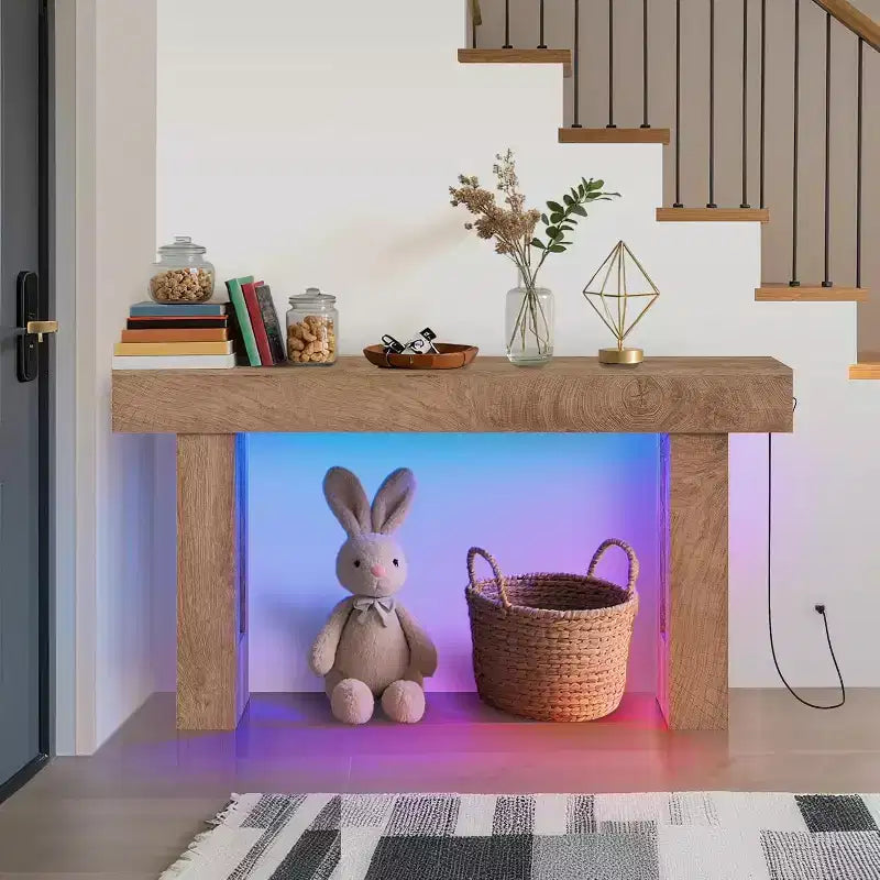 Table console de ferme 63" avec station de charge et lumière LED, table de canapé étroite pour couloir et salon, finition bois naturel