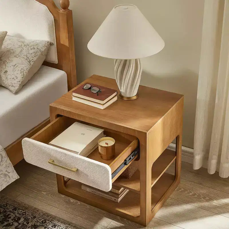 Ensembles de meubles de chambre à coucher Queen-85 Cadre de lit en bois massif avec tête de lit rembourrée et 2 tables de chevet, aucun sommier tapissier requis, pour chambre à coucher-Morden Fort