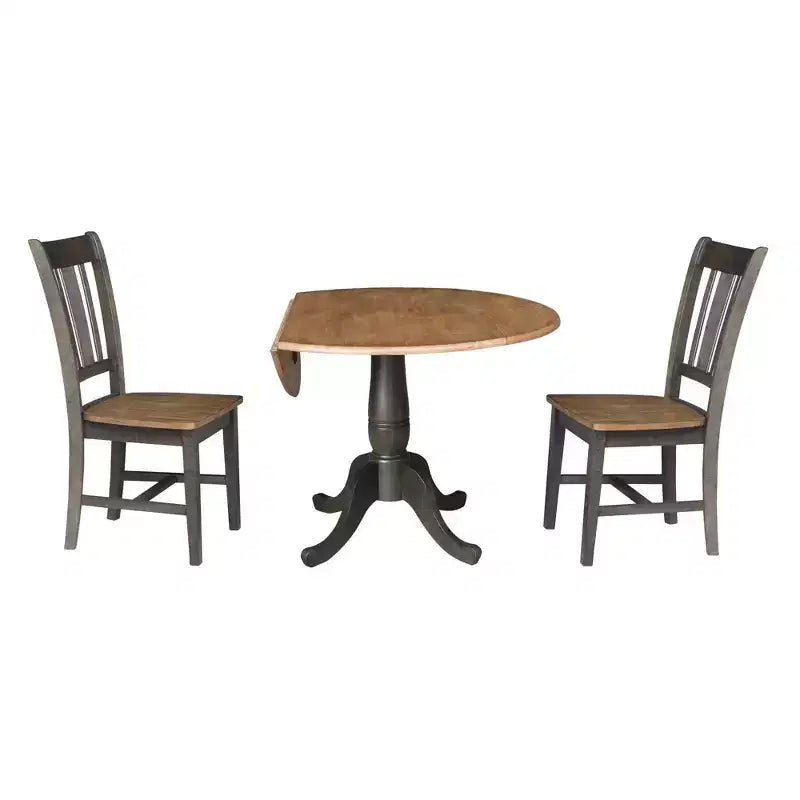 Table à manger ronde à deux rallonges Jordan de 106,7 cm, 3 pièces, avec 2 chaises à dossier ajouré coloris Hickory/Washed Coal - International Concepts