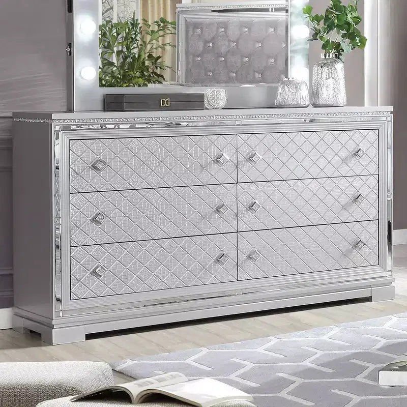 Ensemble de chambre Tenaya 6 pièces pour très grand lit californien, argent/gris - HOMES: Inside + Out : Design glamour, garnitures miroir, capitonnage à boutons
