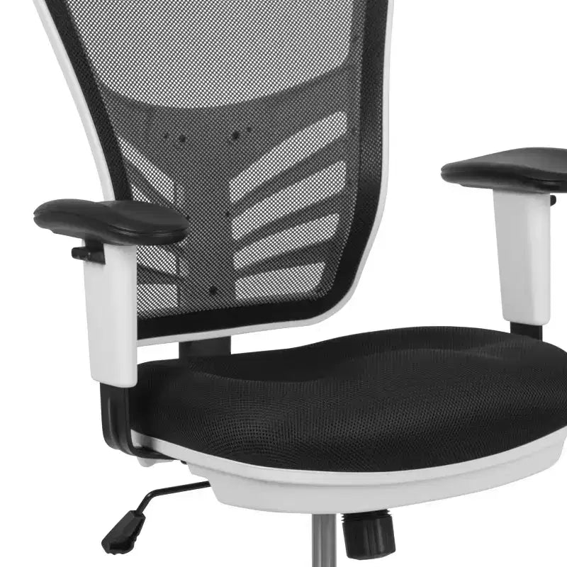 Chaise de bureau ergonomique à dossier mi-haut en maille avec repose-pieds chromé réglable et accoudoirs réglables