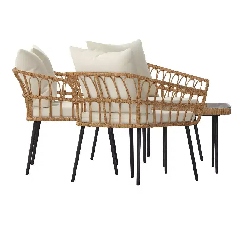 Ensemble de patio bohème Merrick Lane de quatre pièces tressé en corde de rotin naturel pour l'intérieur/l'extérieur avec deux chaises, une causeuse et une table avec coussins